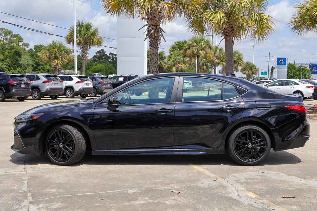 Used 2026 Toyota Camry SE w/ Convenience Package FWD image 25