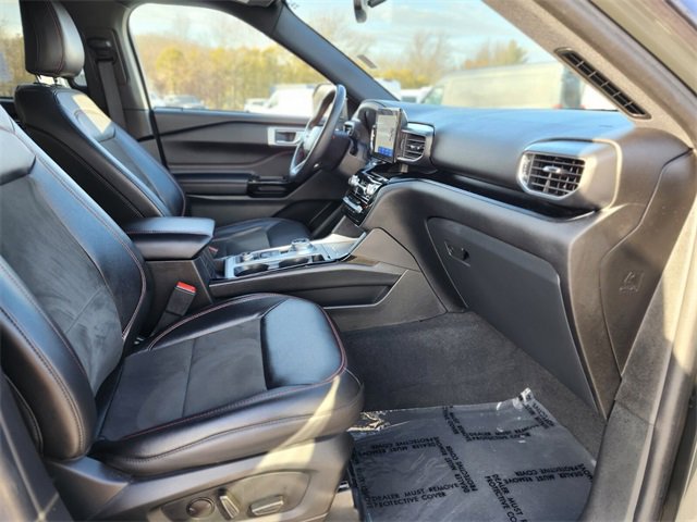 Certified 2022 Ford Explorer ST-Line w/ Class IV Trailer Tow Package image 11