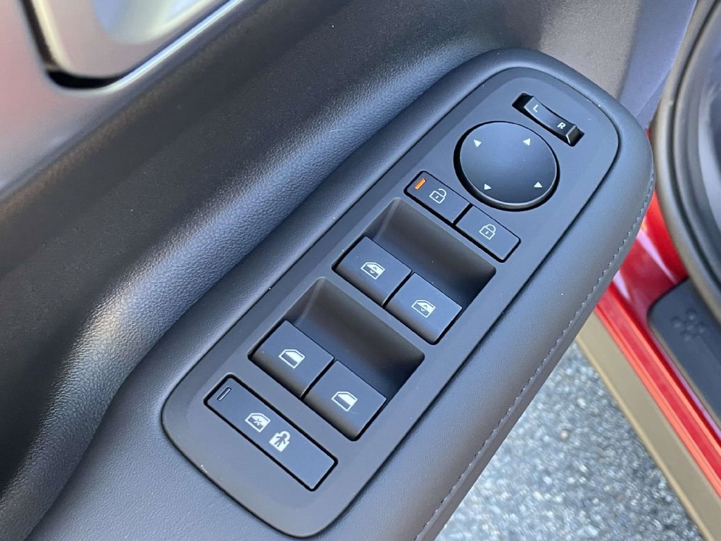 New 2027 Hyundai Santa Fe SEL AWD/4WD image 16