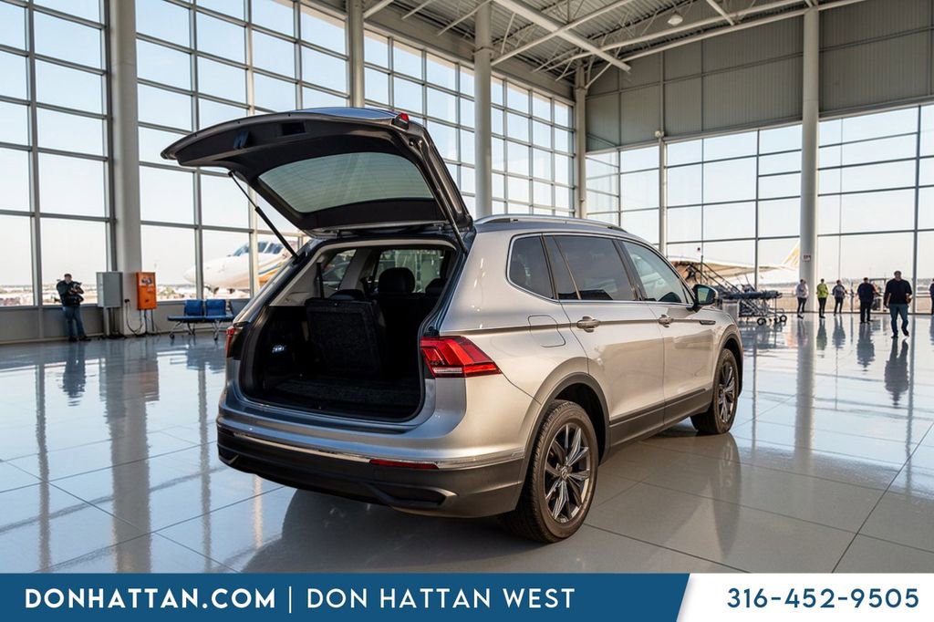 Used 2023 Volkswagen Tiguan SE FWD image 31