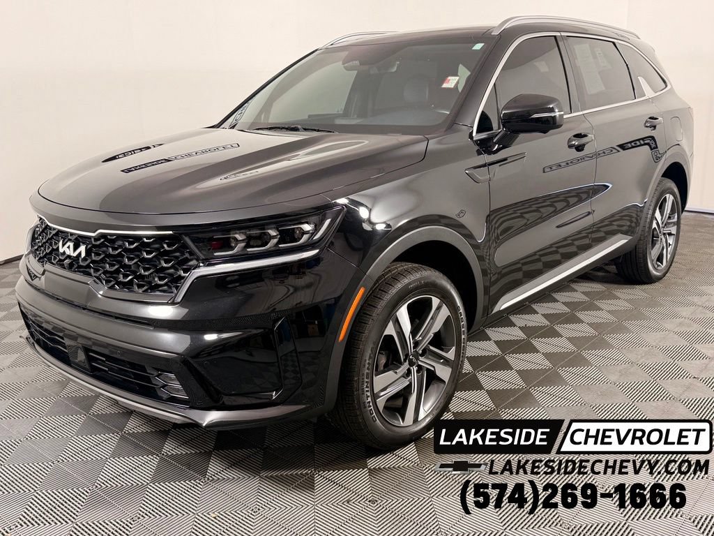 Used 2023 Kia Sorento SX Prestige w/ Panoramic Sunroof Package
