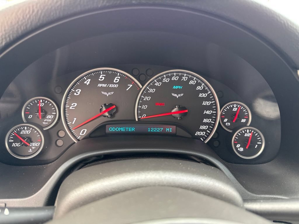 Used 2005 Chevrolet Corvette Convertible w/ Preferred Equipment Group RWD image 12
