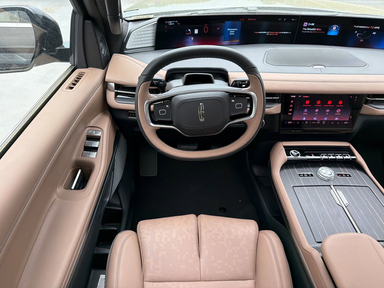 New 2026 Lincoln Navigator L Black Label AWD/4WD image 23