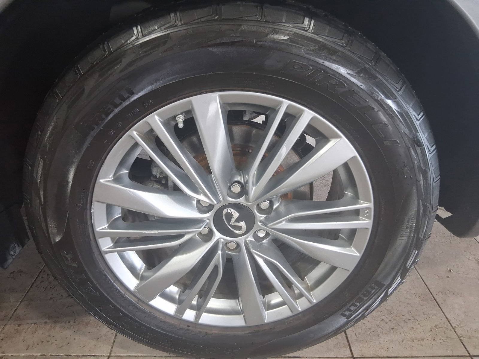Used 2021 INFINITI QX80 Luxe RWD image 9