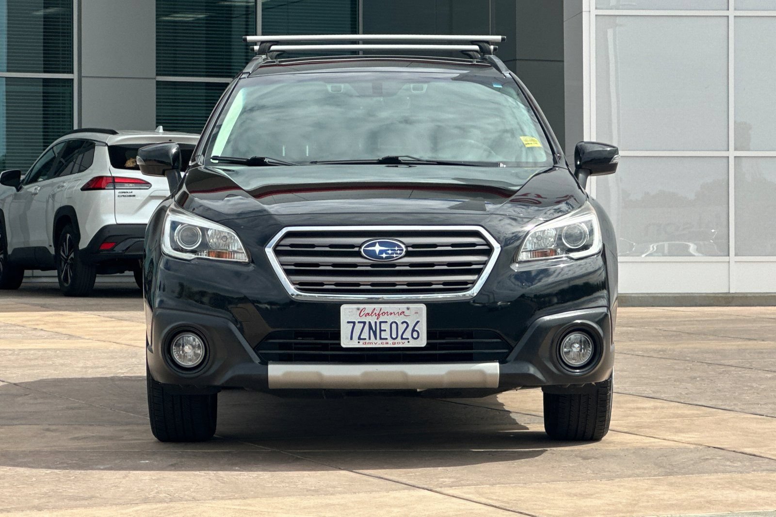 Used 2017 Subaru Outback 2.5i Touring AWD/4WD image 10