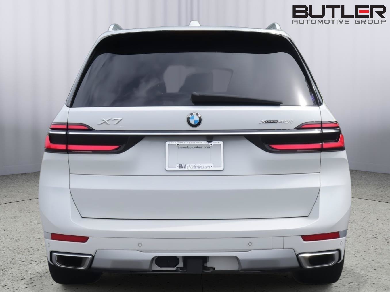 Used 2024 BMW X7 xDrive40i w/ Premium Package AWD/4WD image 5