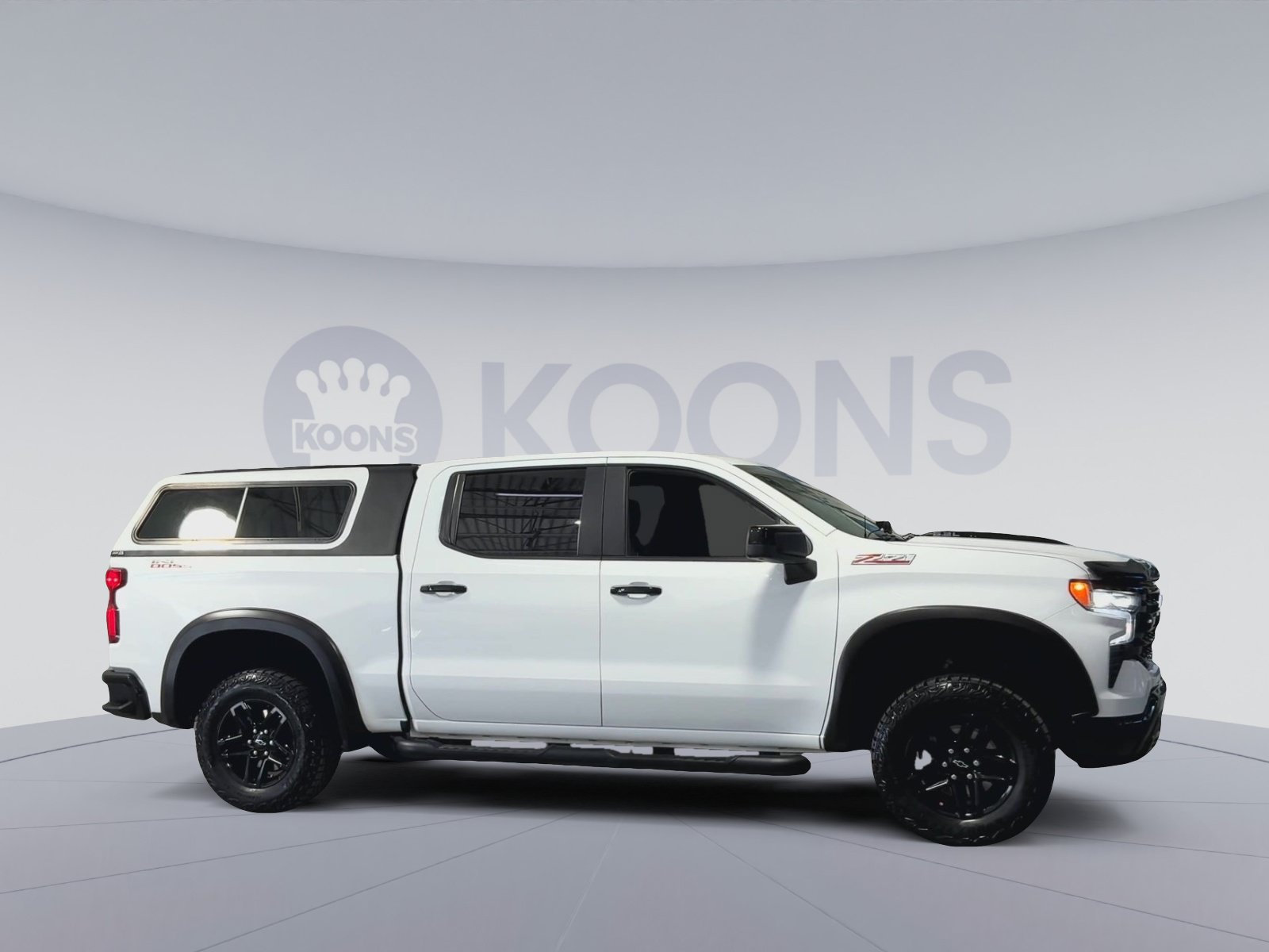 Used 2024 Chevrolet Silverado 1500 LT Trail Boss w/ Convenience Package II AWD/4WD image 12