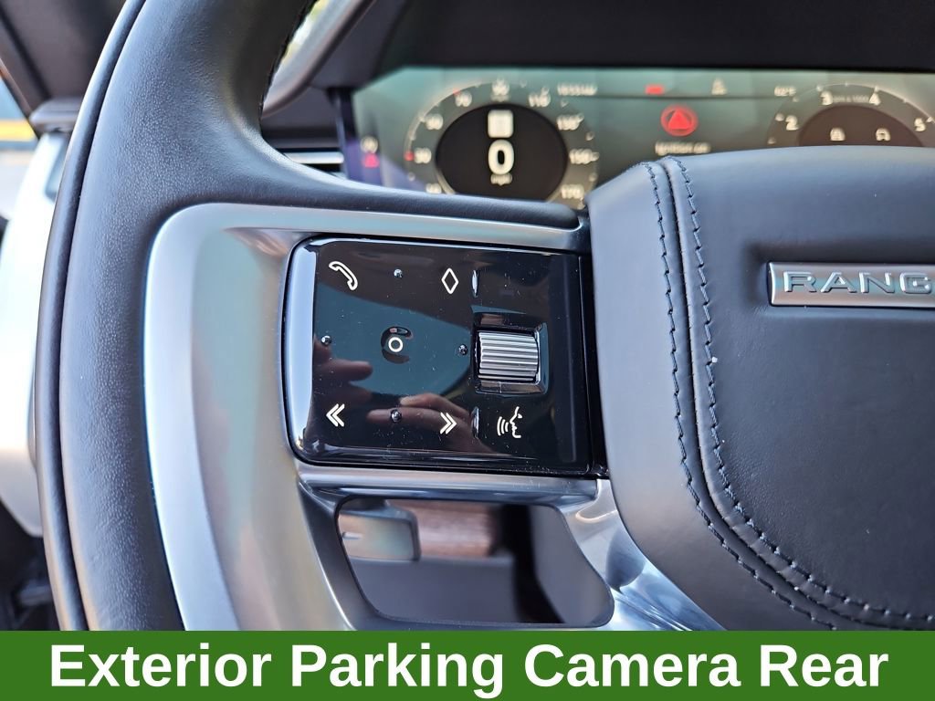 Used 2023 Land Rover Range Rover Long Wheelbase SE image 11
