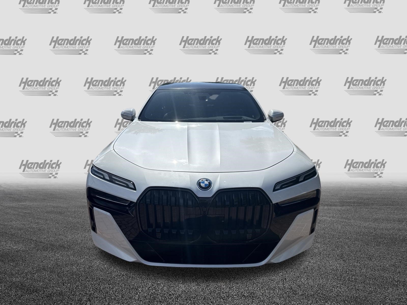 New 2026 BMW 750e xDrive AWD/4WD image 3