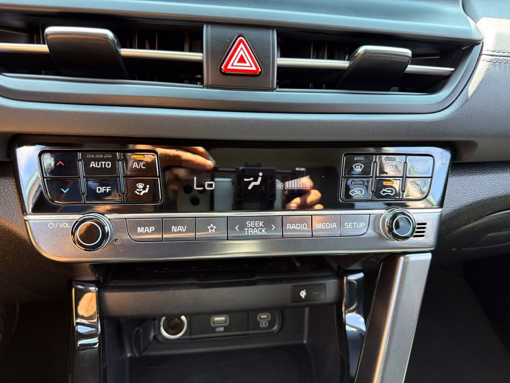 Certified 2024 Kia Seltos SX AWD/4WD image 12