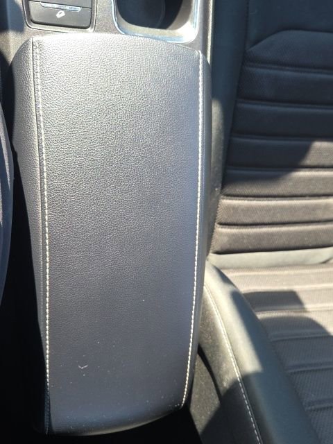 Used 2020 Ford Fusion SE image 40