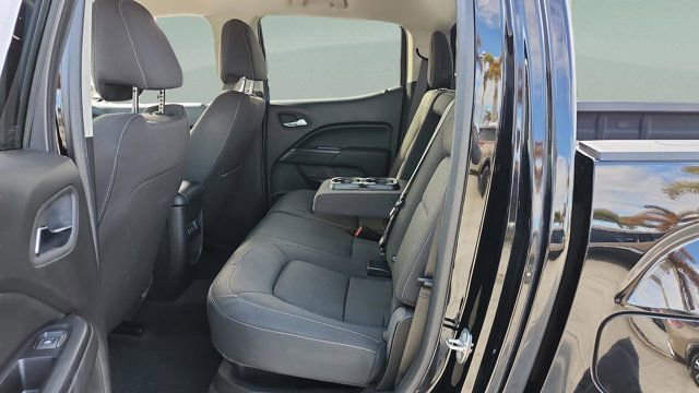 Used 2017 GMC Canyon SLE w/ Nightfall Edition image 12