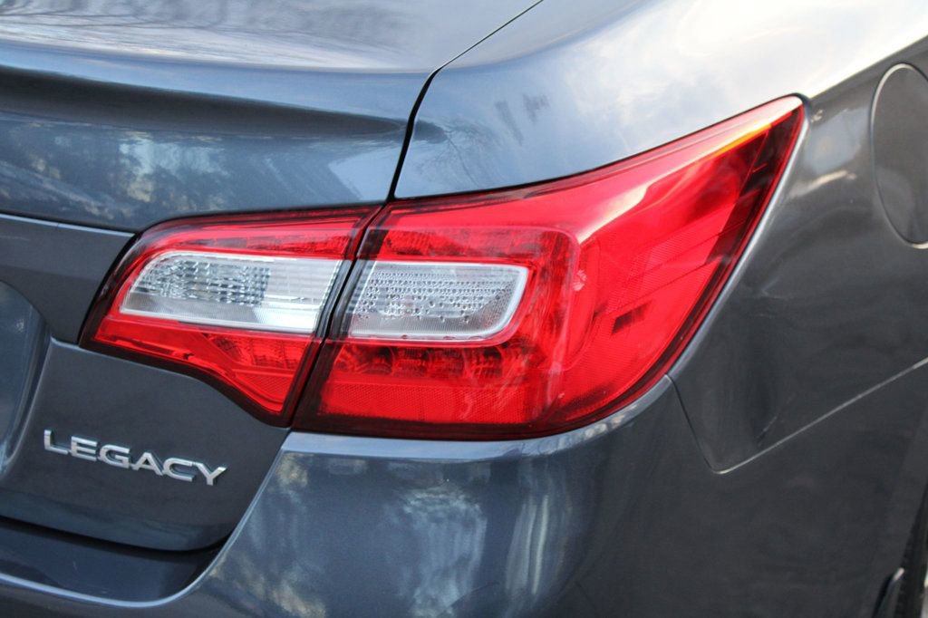 Used 2016 Subaru Legacy 2.5i Limited image 32