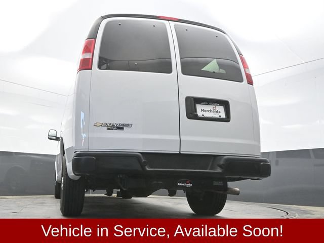 Used 2024 Chevrolet Express 3500 LS RWD image 37