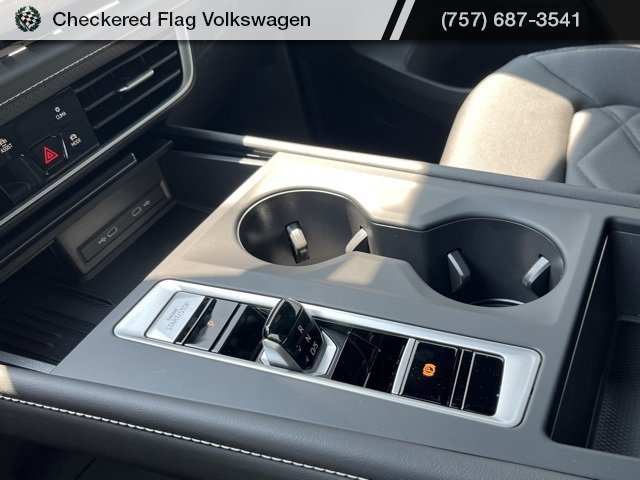 New 2025 Volkswagen Atlas Cross Sport SE image 40