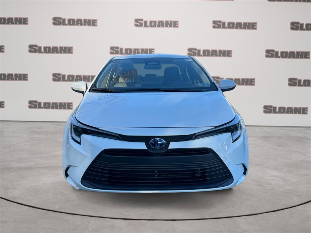 Used 2024 Toyota Corolla LE image 8