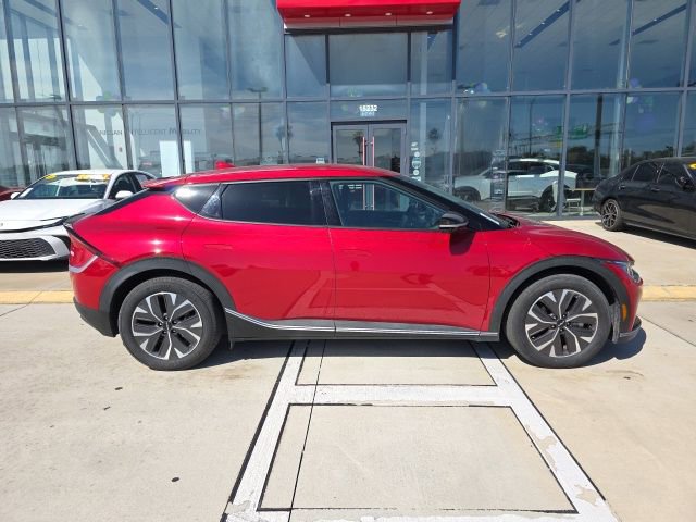 Used 2024 Kia EV6 Light image 3