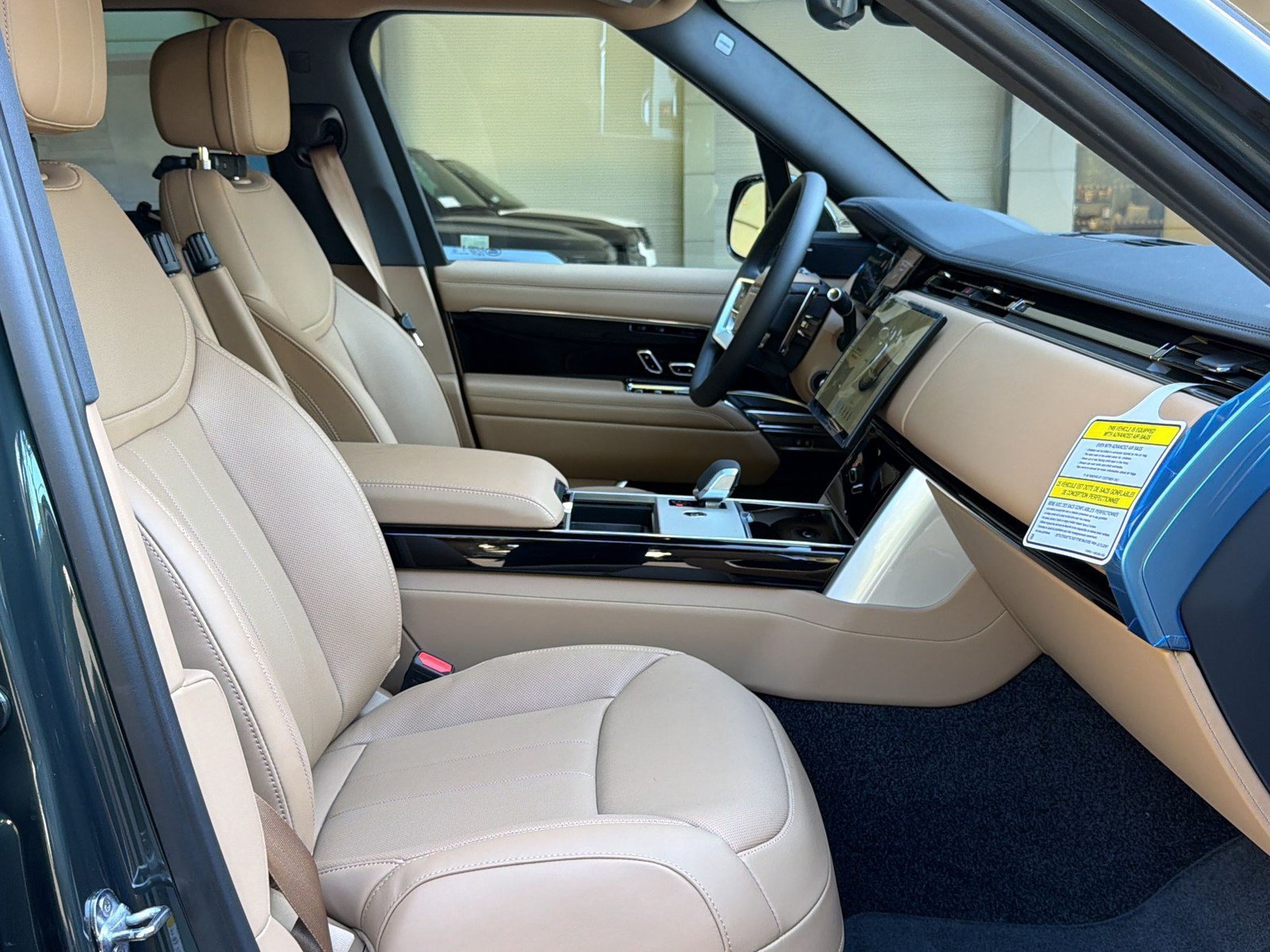 New 2026 Land Rover Range Rover SE AWD/4WD image 25