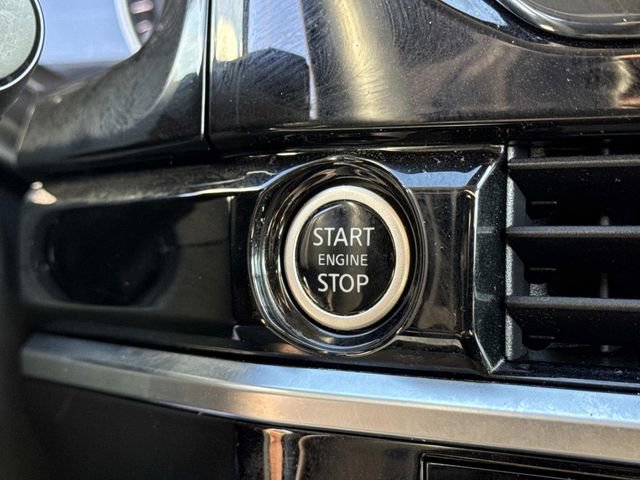 Used 2022 Nissan Pathfinder SL w/ Cargo Package image 24