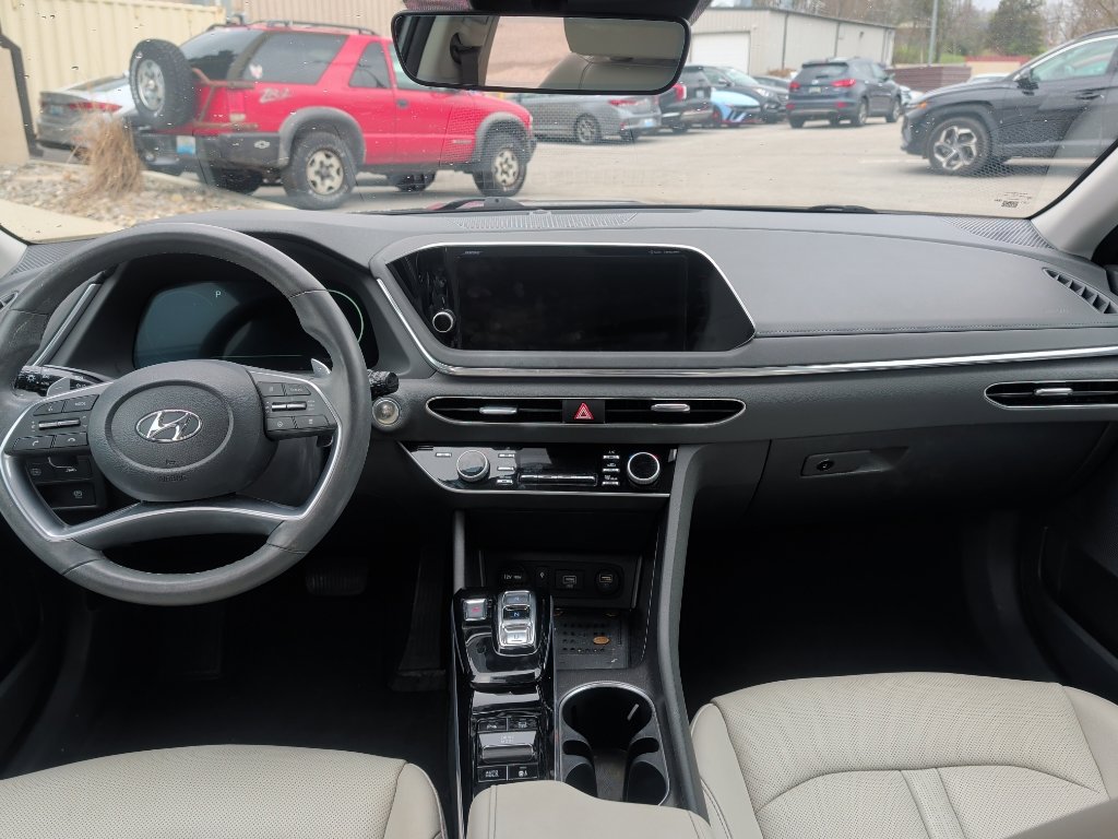 Used 2023 Hyundai Sonata Limited image 10