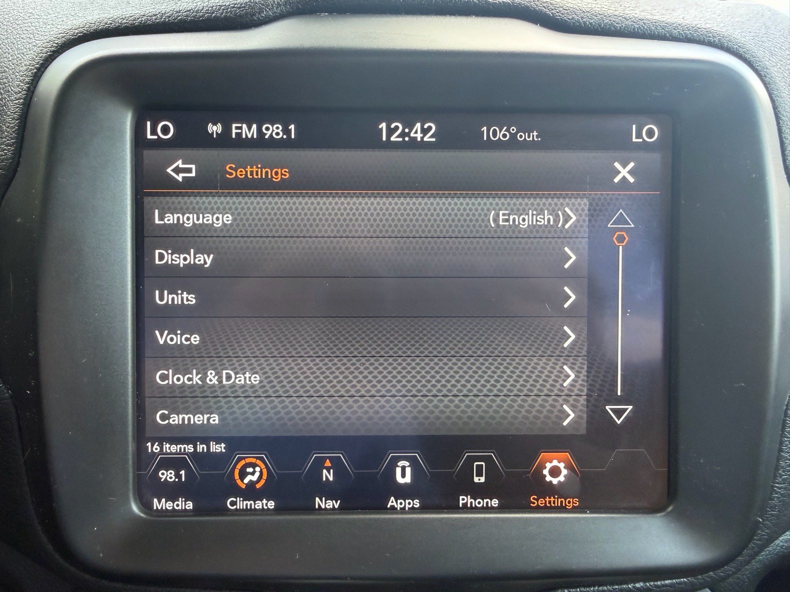 Used 2022 Jeep Renegade Latitude AWD/4WD image 48
