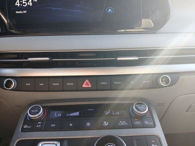 Used 2024 Hyundai Palisade SEL image 18