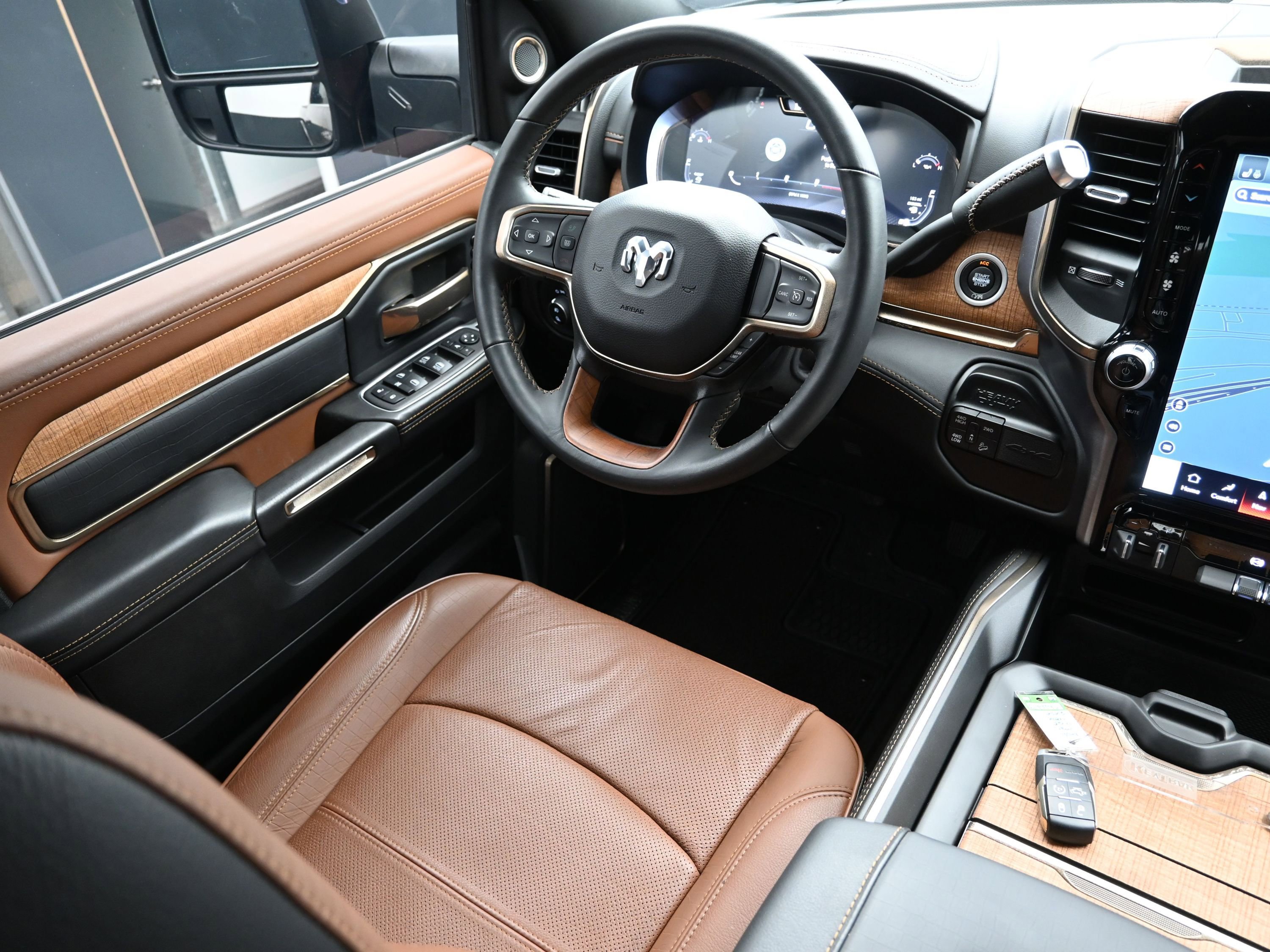 Used 2023 RAM 2500 Limited image 24