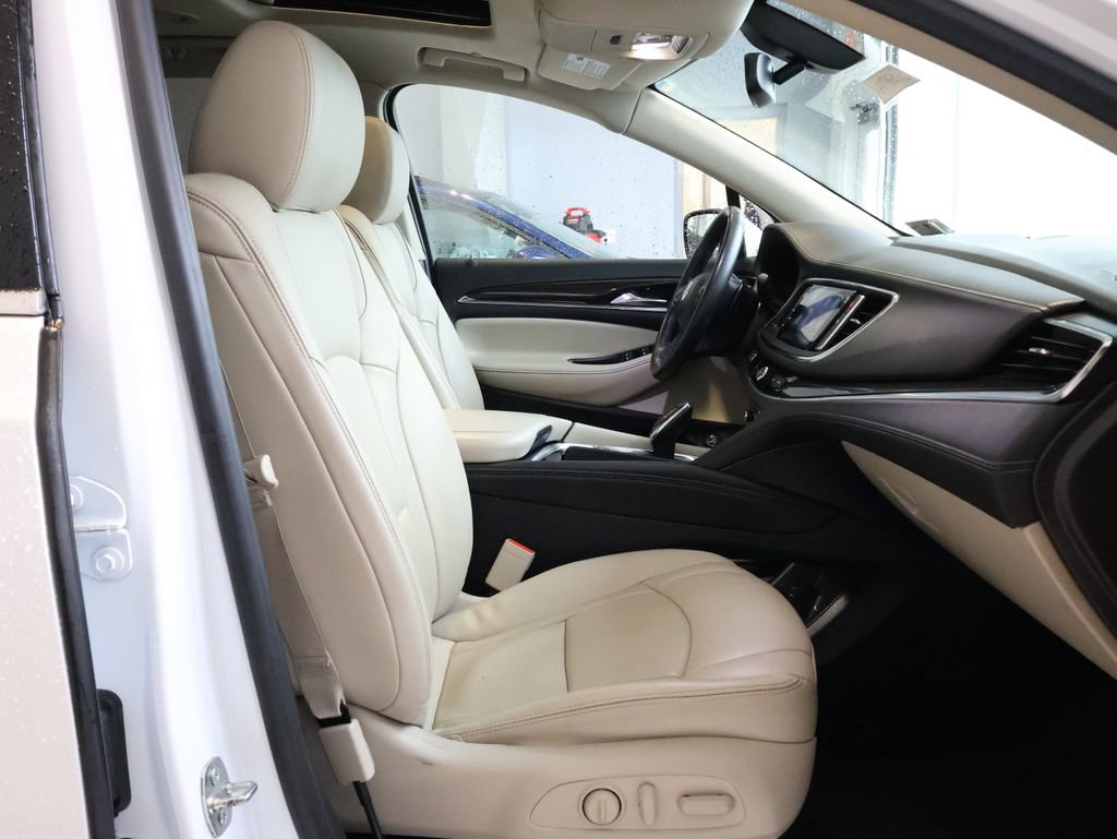 Used 2021 Buick Enclave Essence w/ Sound and Sites Package image 37