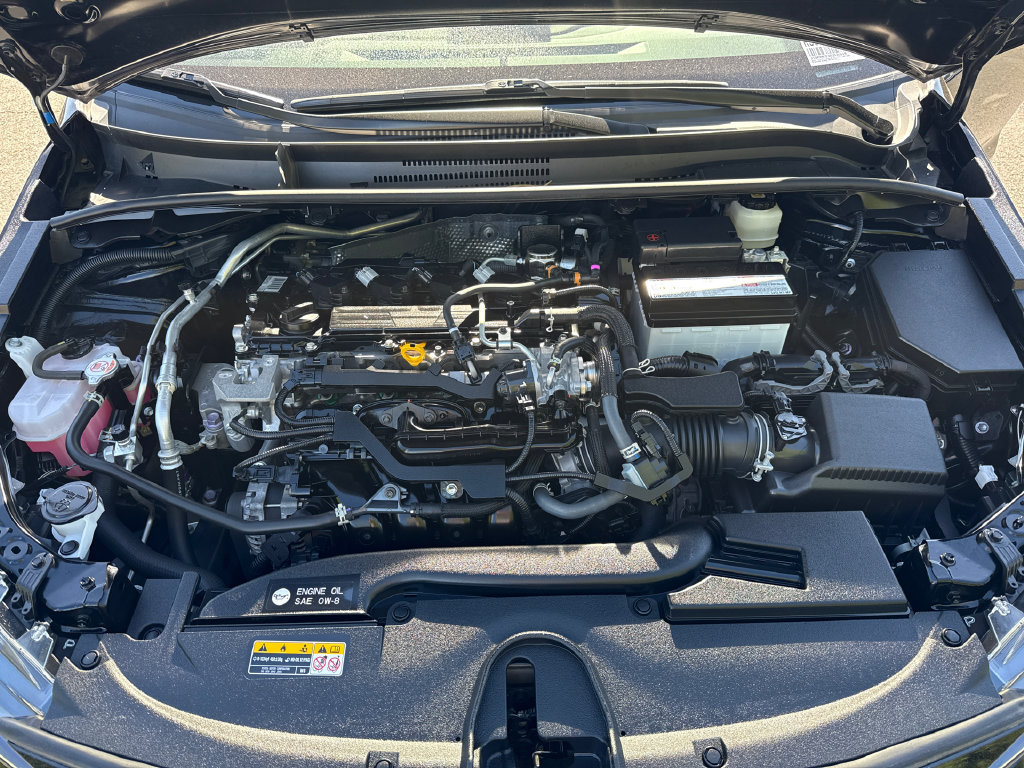 Certified 2024 Toyota Corolla SE w/ SE Premium Package FWD image 9