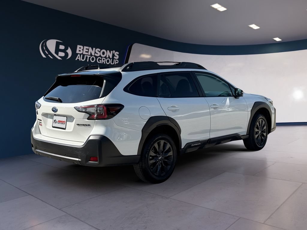 Used 2025 Subaru Outback Onyx Edition AWD/4WD image 5