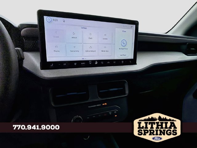 New 2026 Ford Maverick XLT w/ XLT Luxury Package FWD image 26
