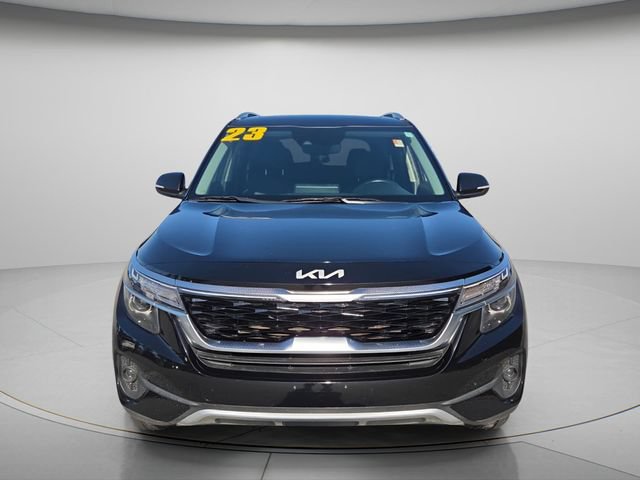 Used 2023 Kia Seltos EX AWD/4WD image 4