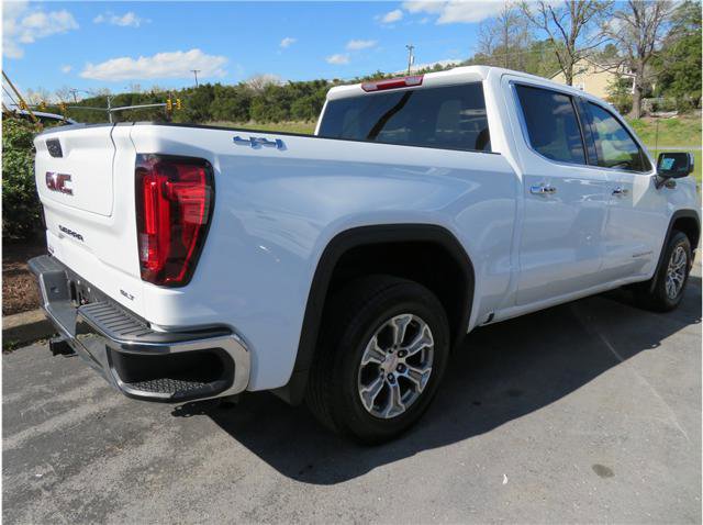 Used 2025 GMC Sierra 1500 SLT AWD/4WD image 2