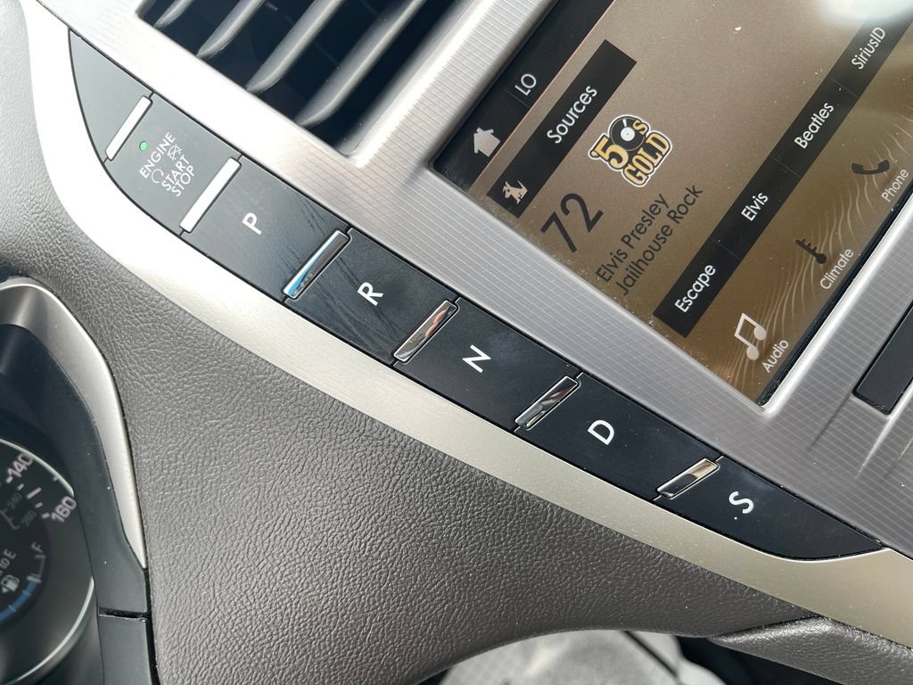 Used 2018 Lincoln MKZ Reserve AWD/4WD image 26