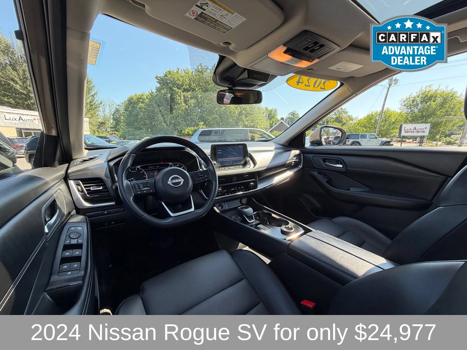 Used 2024 Nissan Rogue SV w/ SV Premium Package AWD/4WD image 8