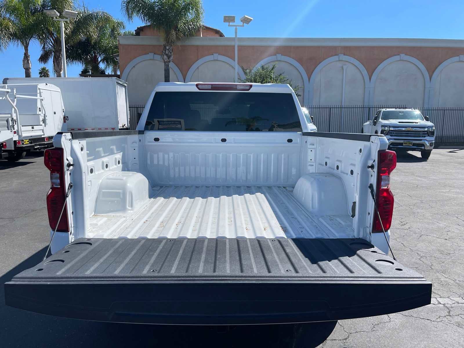 Used 2025 Chevrolet Silverado 1500 LT image 17