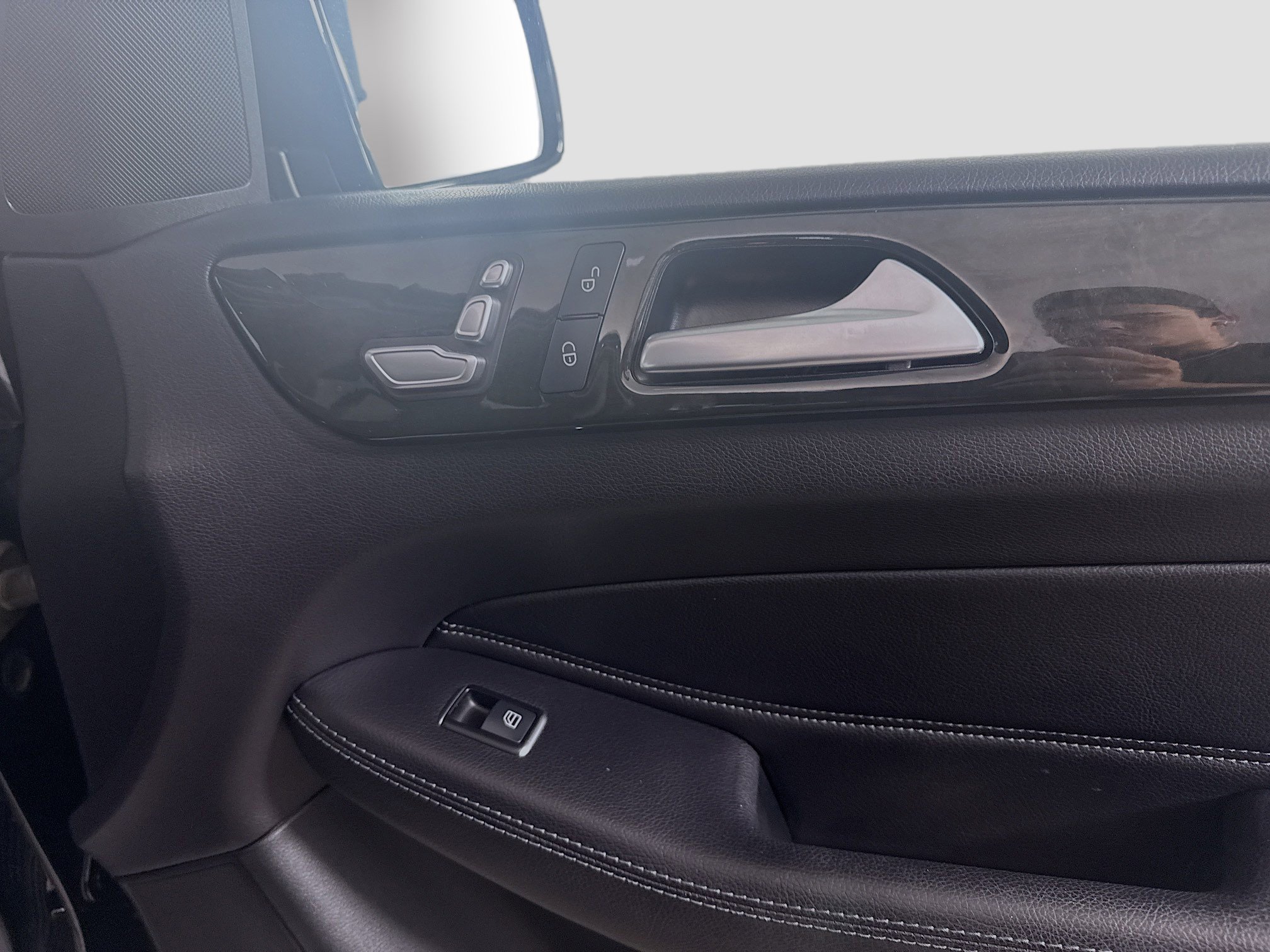 Used 2016 Mercedes-Benz GLE 350 image 30