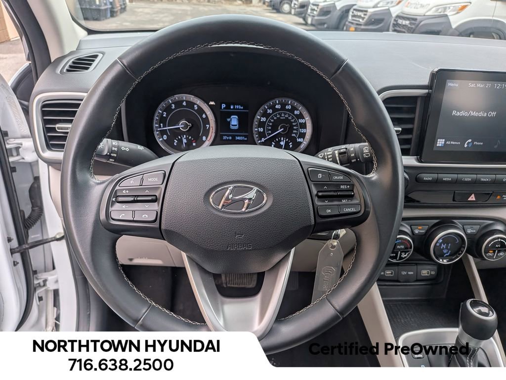 Certified 2022 Hyundai Venue SEL w/ Cargo Package image 8