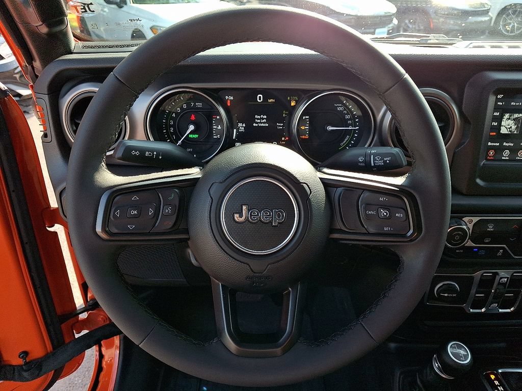 Used 2023 Jeep Wrangler Unlimited AWD/4WD image 18