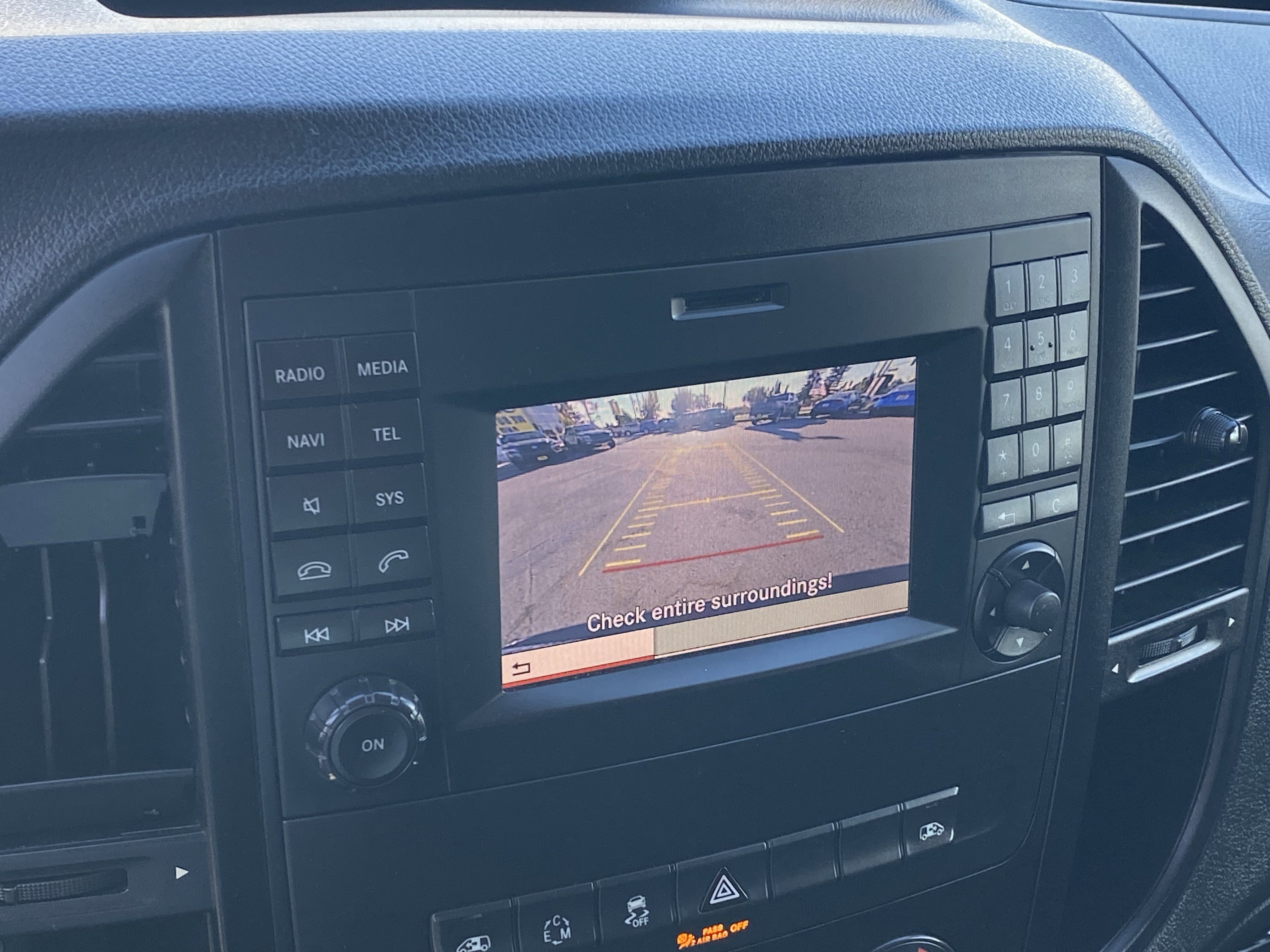 Used 2018 Mercedes-Benz Metris Passenger image 22