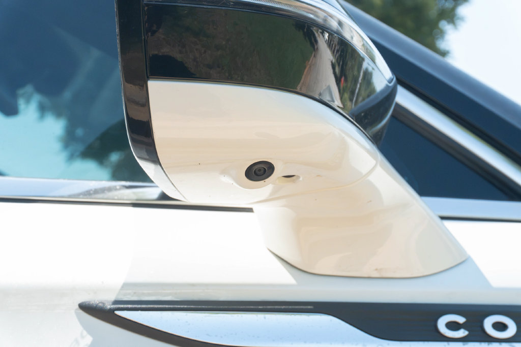 Used 2025 Lincoln Corsair Reserve FWD image 7