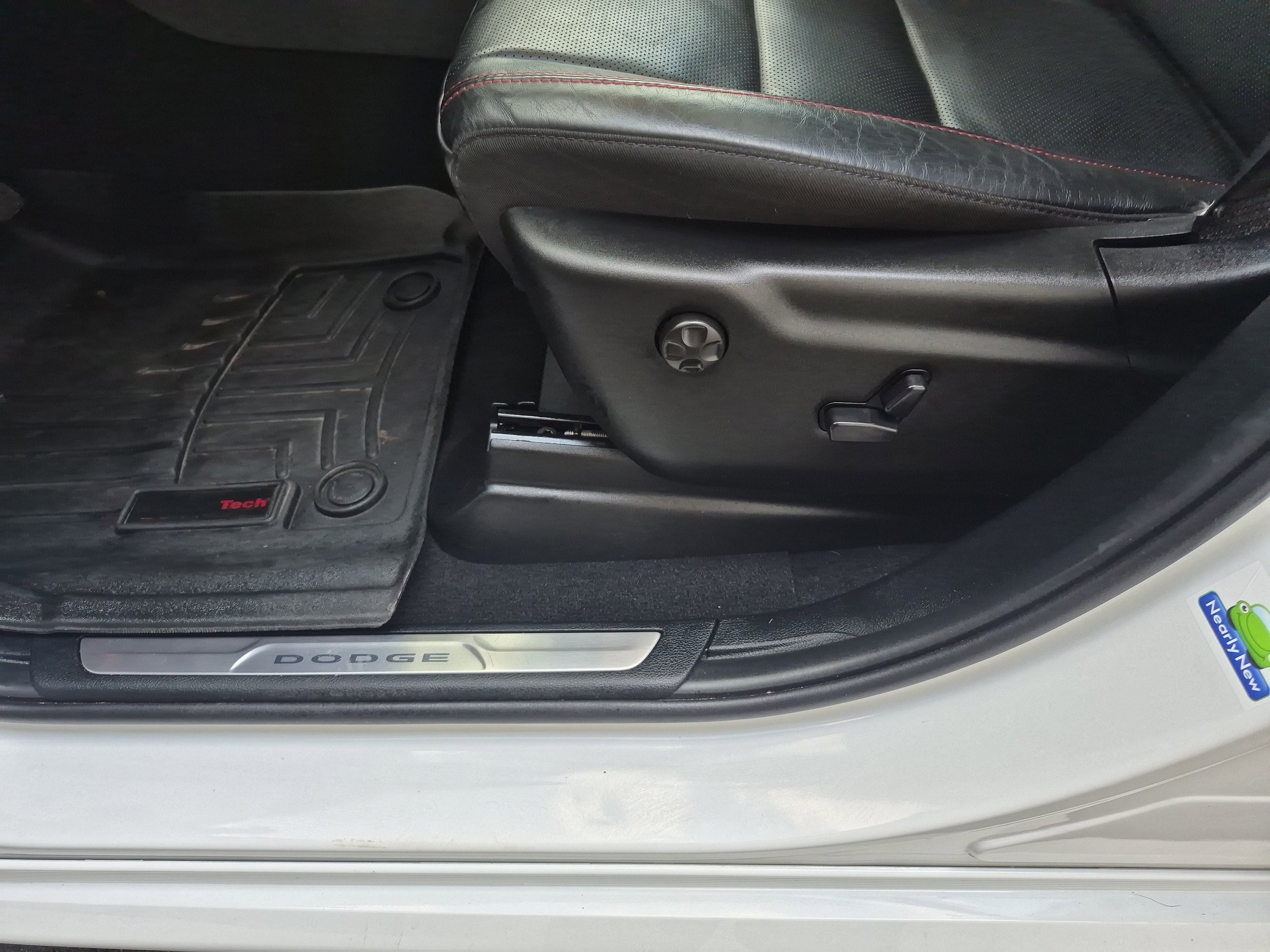 Used 2025 Dodge Durango R/T image 14