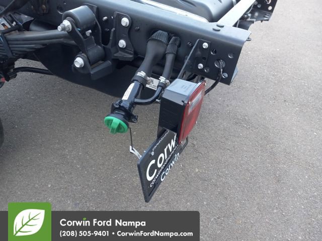 New 2025 Ford F550 4x4 Regular Cab Super Duty image 25