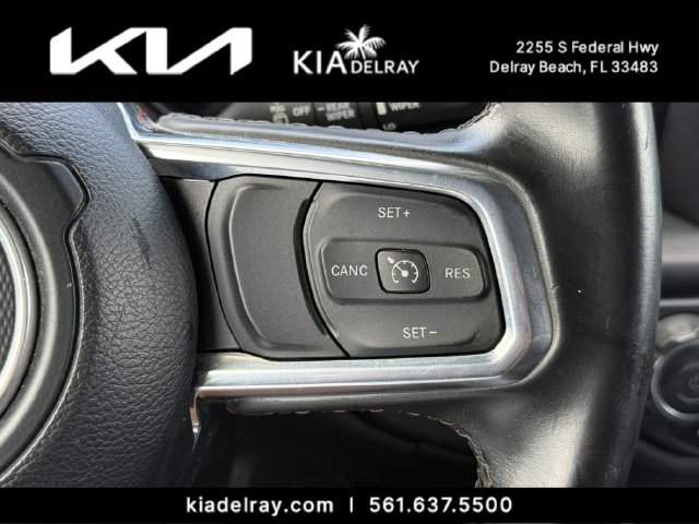 Used 2021 Jeep Wrangler Unlimited Sahara AWD/4WD image 30
