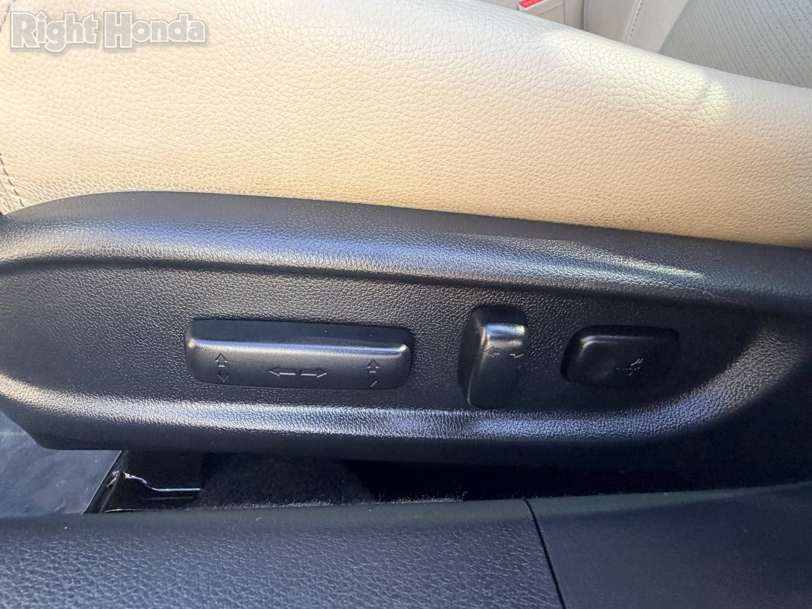 Used 2014 Honda Accord EX-L image 17