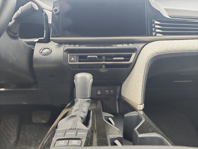 Certified 2025 Toyota Camry XLE image 11