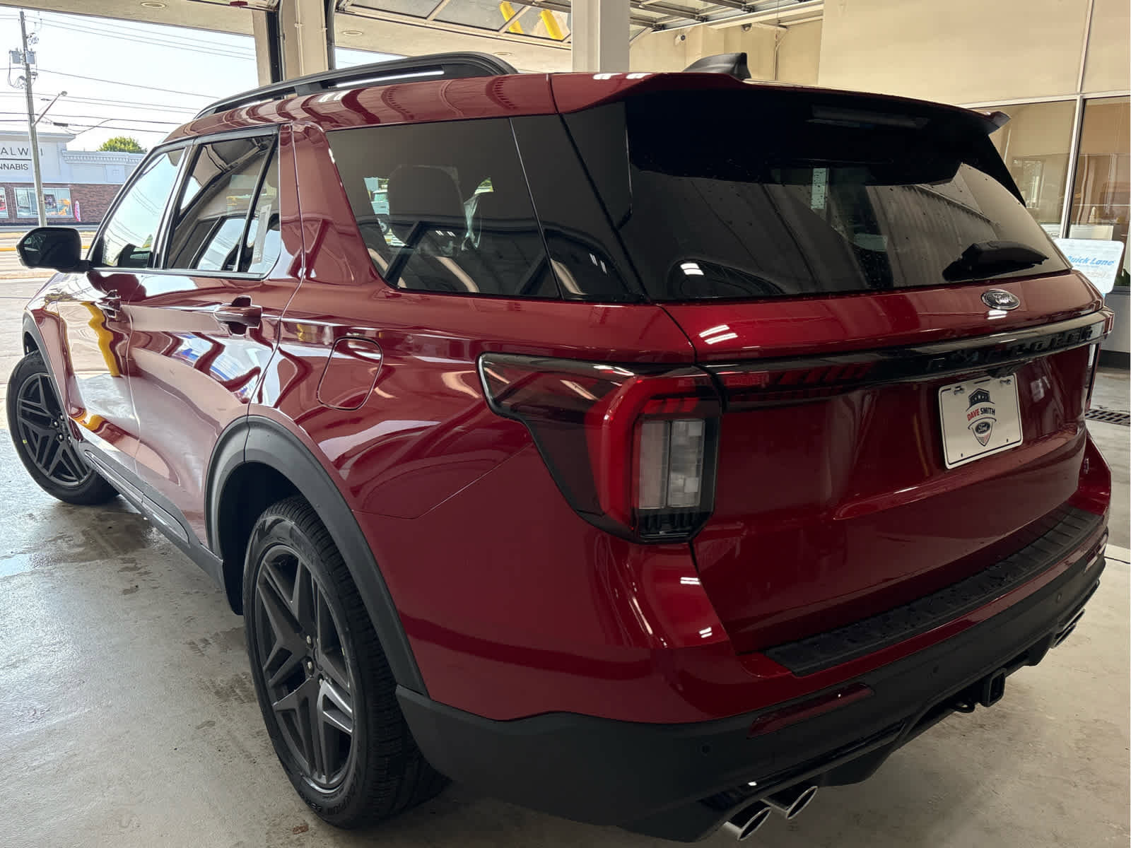 New 2025 Ford Explorer ST image 4