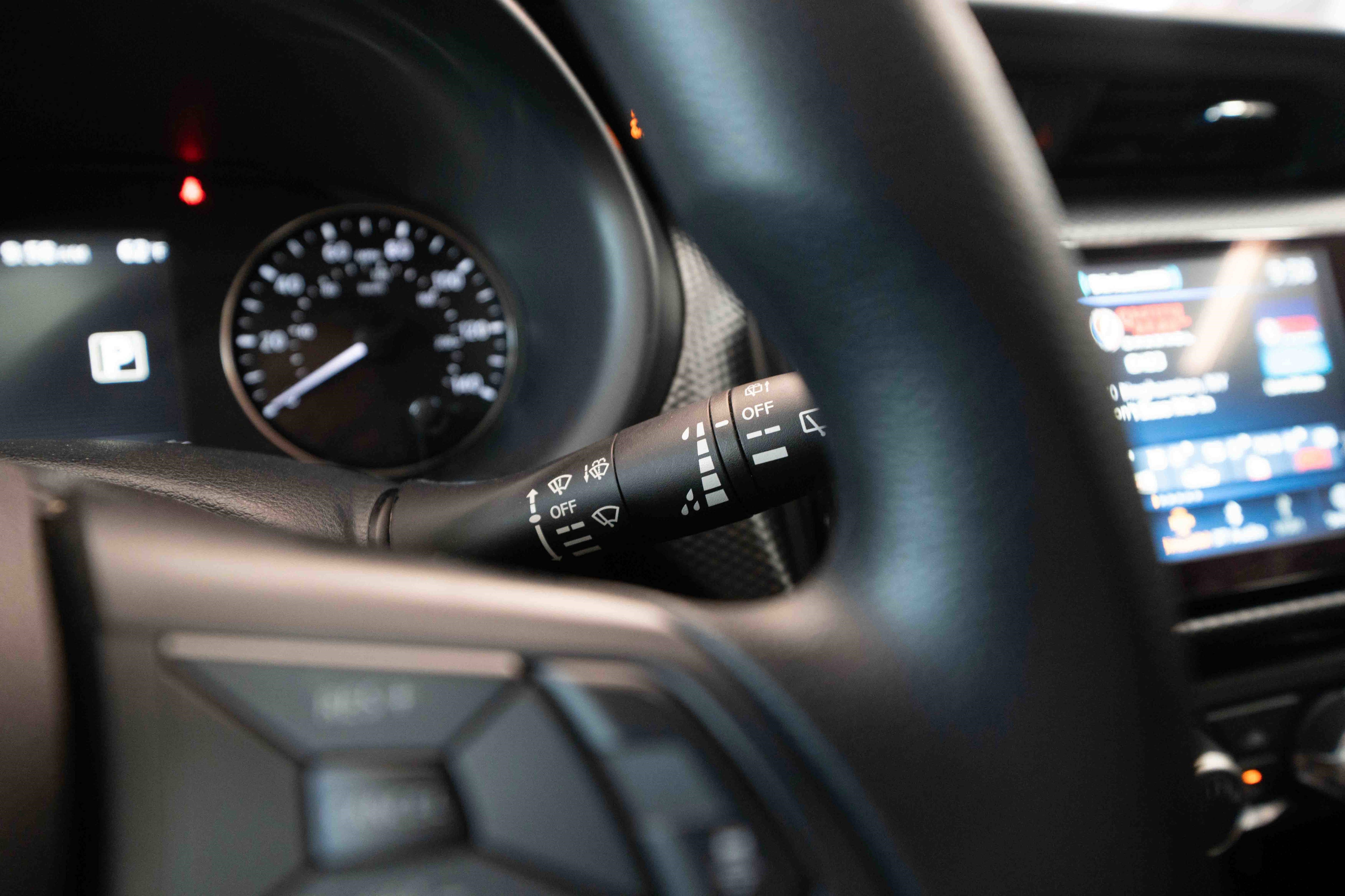 Used 2024 Nissan Kicks SV image 14