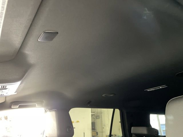Used 2022 Chevrolet Tahoe LT w/ Luxury Package image 22
