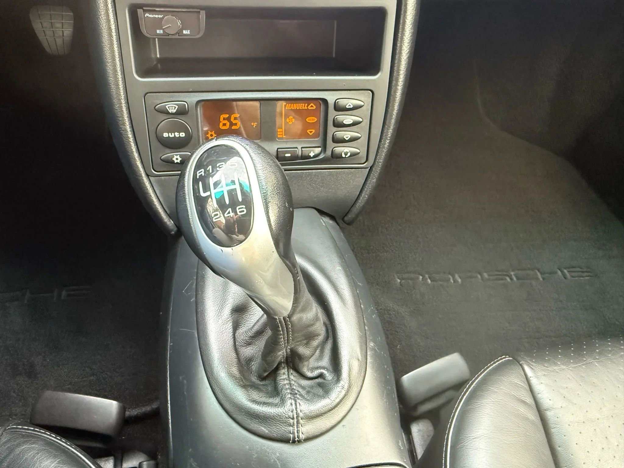 Used 2002 Porsche 911 GT3 RS image 38